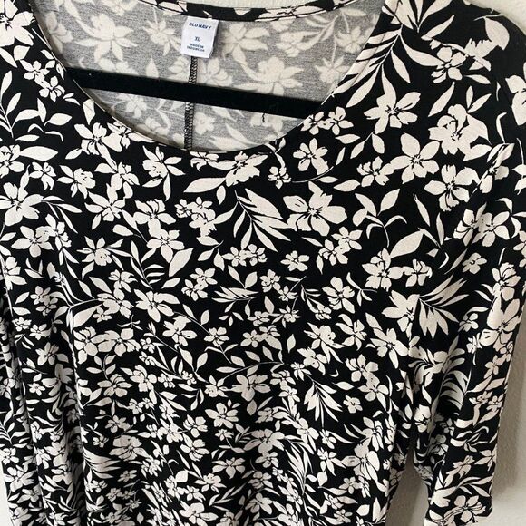 Old Navy Women's Black and White Jersey Swing Floral Dress, Size XL - Picture 2 of 6